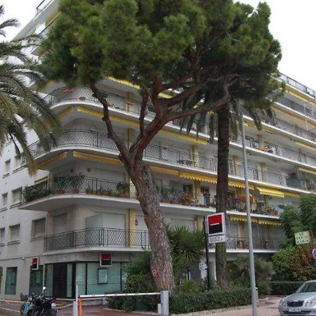 Apartment Climatise Avec Terrasse Face A - Fr-1-196-208 Menton