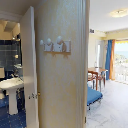 Apartment Climatise A Menton, Face - Fr-1-196-208 Menton