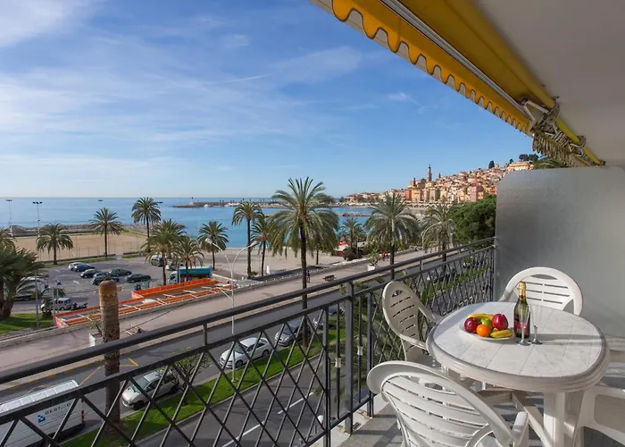 Climatise A Menton, Face - Fr-1-196-208 * Menton